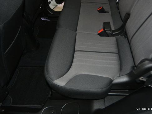 Used 2015 FIAT 500L Trekking FWD image 27
