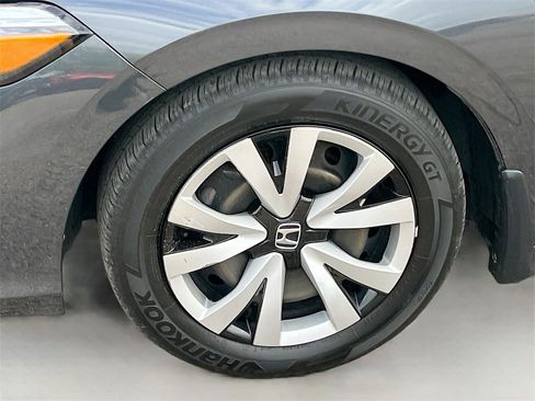 Used 2025 Honda Civic LX image 28