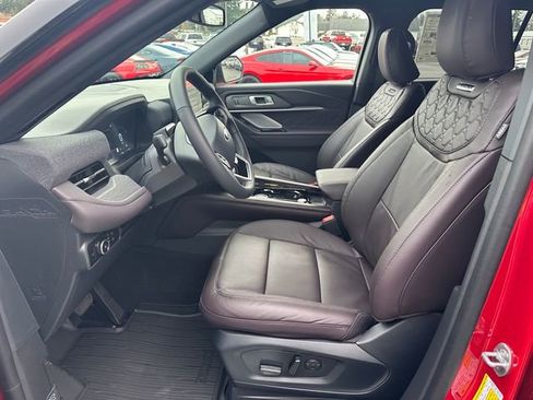 New 2026 Ford Explorer Platinum w/ LUX Leather Package image 9