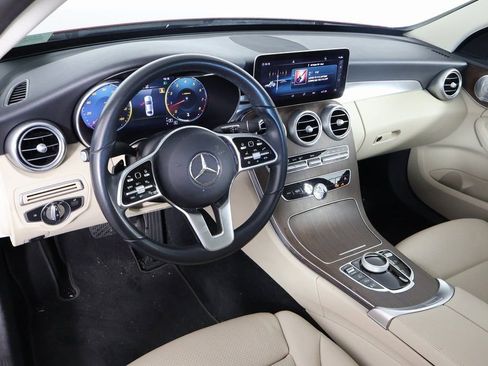Used 2021 Mercedes-Benz C 300 Sedan image 6
