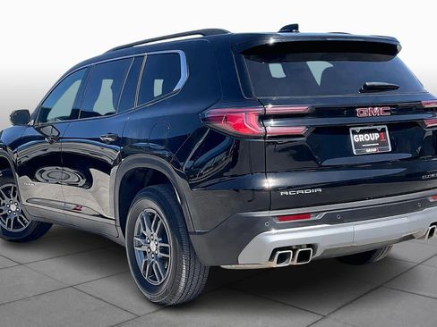 Used 2025 GMC Acadia Elevation image 12