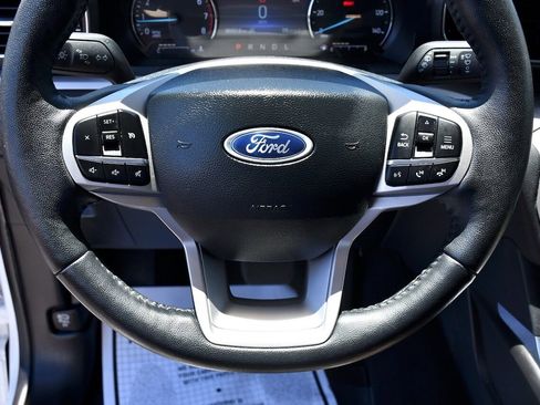 Used 2024 Ford Explorer XLT w/ Equipment Group 202A image 22