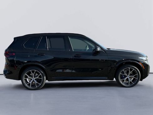 New 2026 BMW X5 xDrive40i w/ M Sport Package AWD/4WD image 2