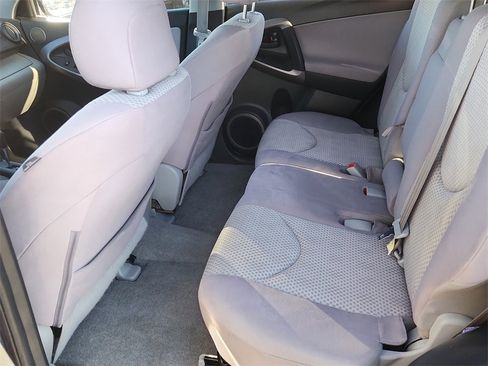 Used 2007 Toyota RAV4 2WD V6 image 8