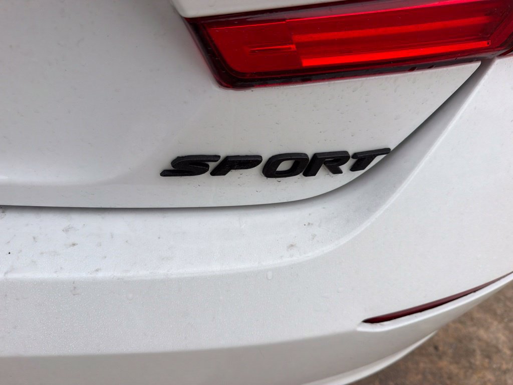 Used 2022 Honda Accord Sport image 10