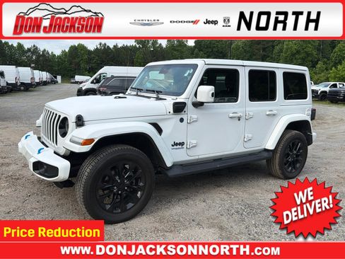Used 2021 Jeep Wrangler Unlimited Sahara AWD/4WD image 1