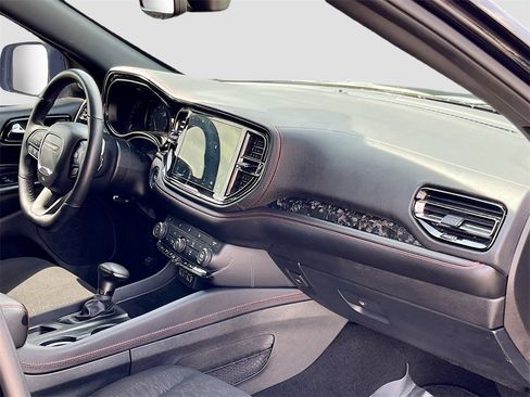 Used 2025 Dodge Durango GT w/ Blacktop Package image 30