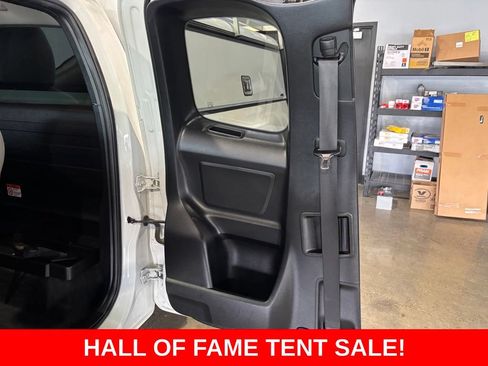 Used 2022 Toyota Tacoma SR RWD image 17