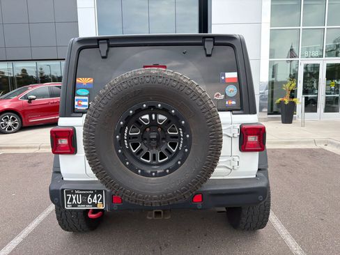 Used 2018 Jeep Wrangler Unlimited Rubicon w/ Dual Top Group AWD/4WD image 6