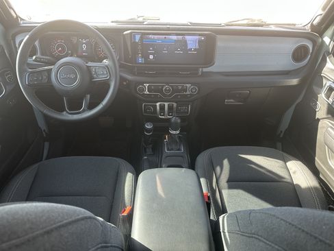 Used 2024 Jeep Wrangler Sport AWD/4WD image 17