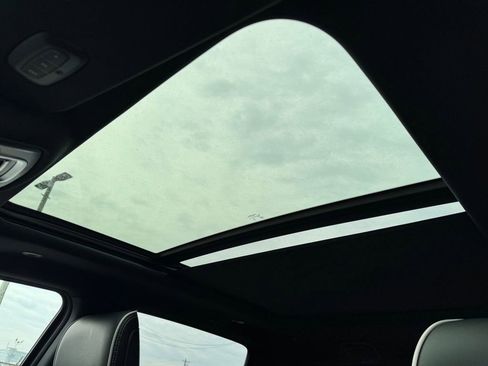 New 2026 RAM 1500 Laramie AWD/4WD image 23