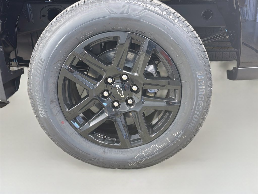 New 2026 Chevrolet Silverado 1500 RST w/ Convenience Package II AWD/4WD image 15