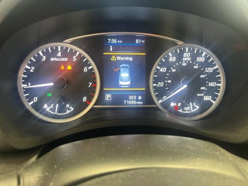 Used 2019 Nissan Sentra SV FWD image 5