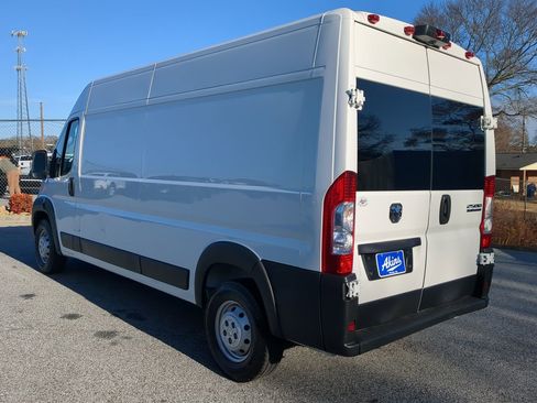 Used 2023 RAM ProMaster 2500 w/ Advance Safety Group (B) image 5