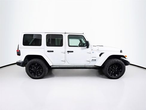 Used 2024 Jeep Wrangler Unlimited Sahara image 8