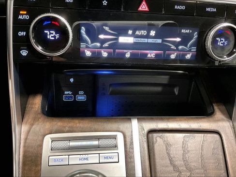 Used 2023 Genesis GV80 3.5T w/ Prestige Package AWD/4WD image 16