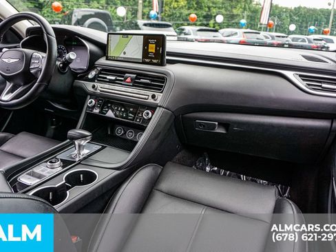 Used 2025 Genesis G70 2.5T AWD/4WD image 24