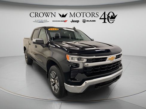 Used 2024 Chevrolet Silverado 1500 LT AWD/4WD image 1