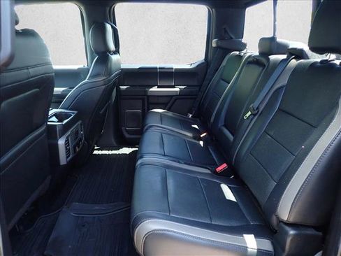 Used 2018 Ford F150 Raptor w/ Equipment Group 802A Luxury AWD/4WD image 8