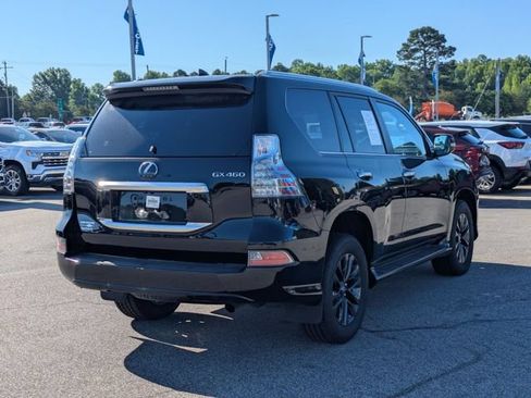 Used 2023 Lexus GX 460 Premium AWD/4WD image 3