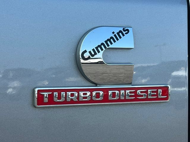 Used 2020 RAM 2500 Laramie AWD/4WD image 2