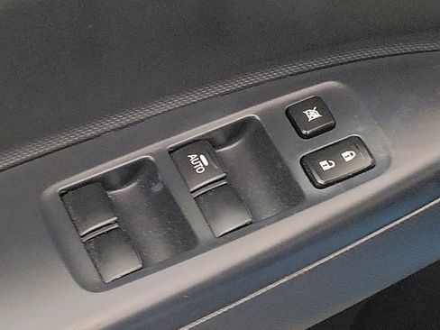 Used 2024 Mitsubishi Mirage G4 LE image 27