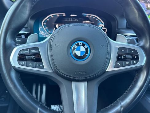 Used 2023 BMW 530e w/ M Sport Package RWD image 25