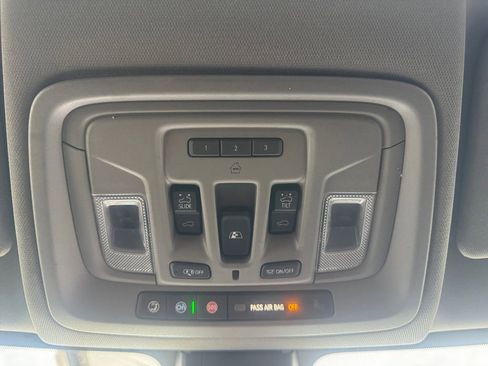 Used 2021 GMC Sierra 2500 Denali w/ Denali Ultimate Package image 27