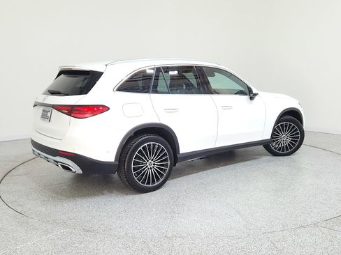 New 2026 Mercedes-Benz GLC 300 GLC 300 image 7
