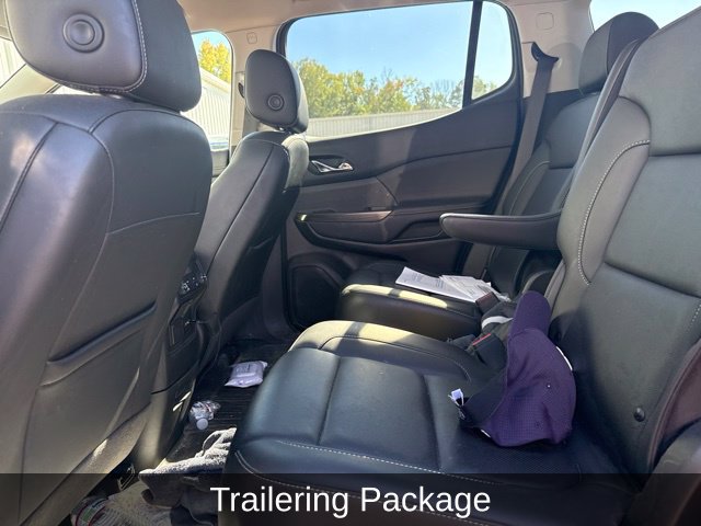 Used 2022 GMC Acadia SLT w/ Technology Package FWD image 13
