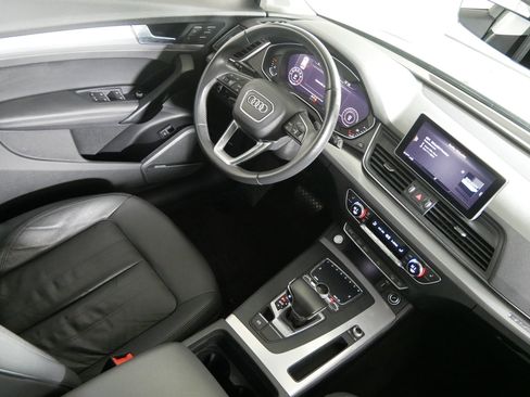 Used 2019 Audi Q5 2.0T Premium Plus w/ Premium Plus Package image 9