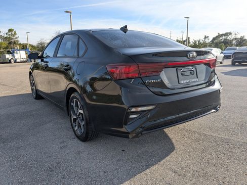 Used 2019 Kia Forte LXS image 31