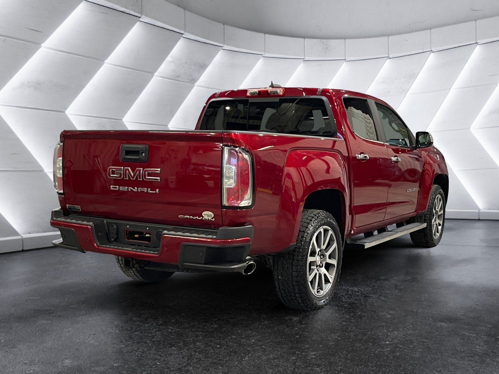 Used 2021 GMC Canyon Denali AWD/4WD image 23