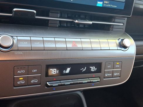 Used 2024 Hyundai Kona SEL image 16