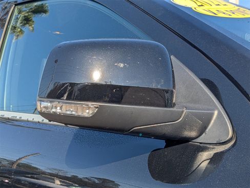 Used 2022 Dodge Durango GT image 17