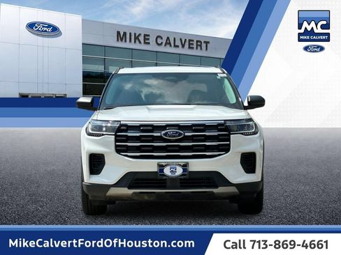 Used 2026 Ford Explorer Active RWD image 8