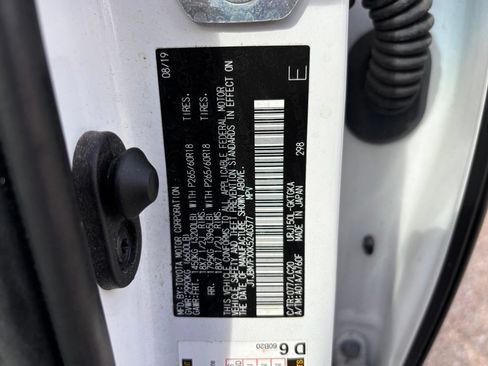 Used 2019 Lexus GX 460 Premium AWD/4WD image 30