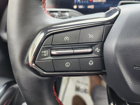 Certified 2025 Chevrolet Traverse RS w/ LPO, Floor Liner Package image 39