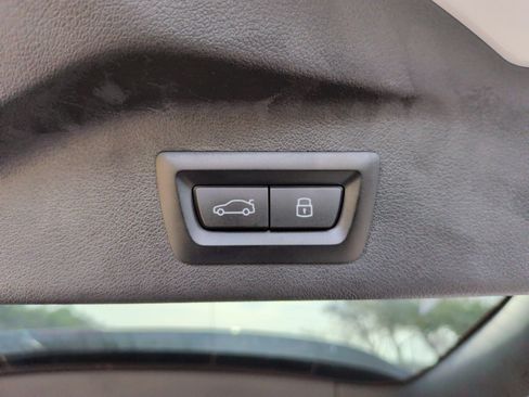 Certified 2024 BMW X7 xDrive40i image 42