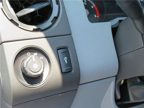 Used 2012 Ford F450 XL w/ PWR Equipment Group image 9