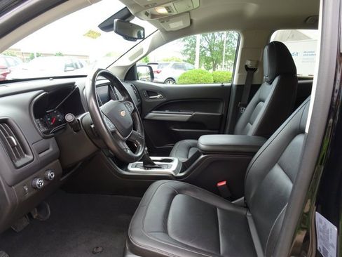 Certified 2022 Chevrolet Colorado LT w/ Luxury Package image 14