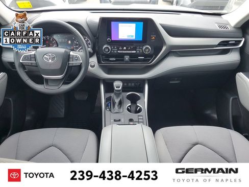 Certified 2024 Toyota Highlander LE FWD image 18