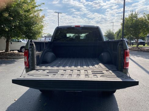 Used 2020 Ford F150 XLT w/ Equipment Group 302A Luxury AWD/4WD image 11