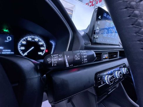 Used 2023 Honda Pilot EX-L image 19