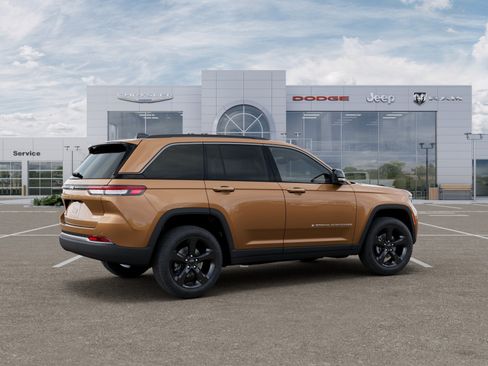 New 2026 Jeep Grand Cherokee Limited w/ Limited Altitude Package AWD/4WD image 30