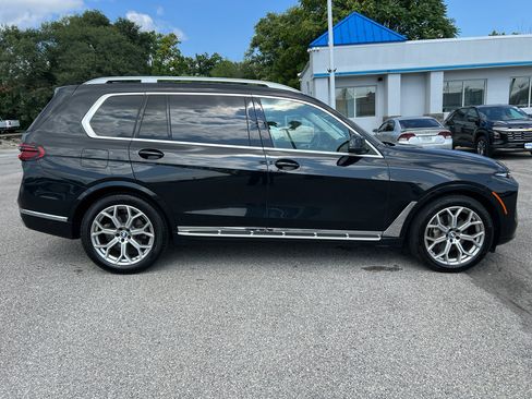 Used 2026 BMW X7 xDrive40i AWD/4WD image 4
