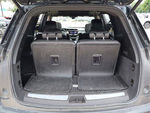 Used 2021 Cadillac XT6 Sport AWD/4WD image 28