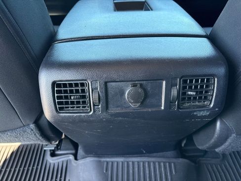 Used 2020 Toyota Tundra SR5 w/ TRD Off-Road Package AWD/4WD image 17