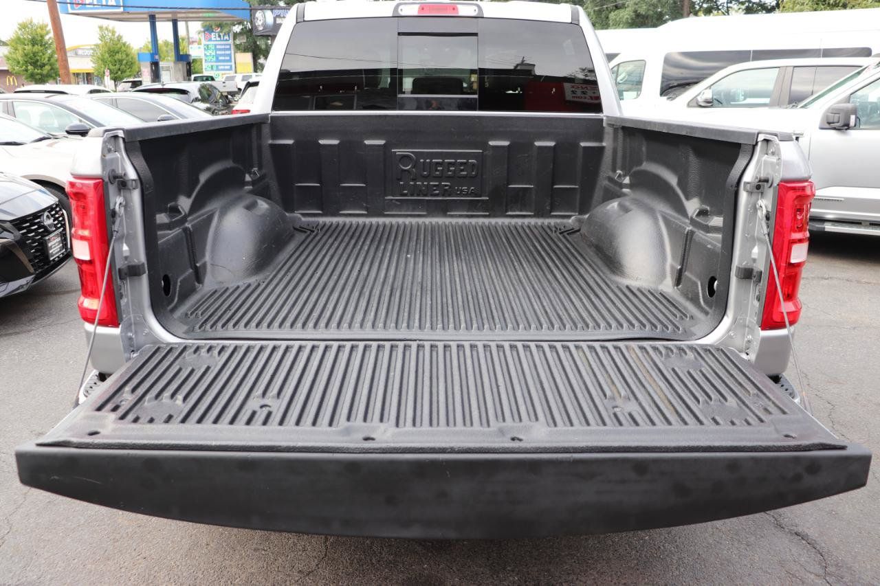 Used 2025 RAM 1500 Laramie AWD/4WD image 57