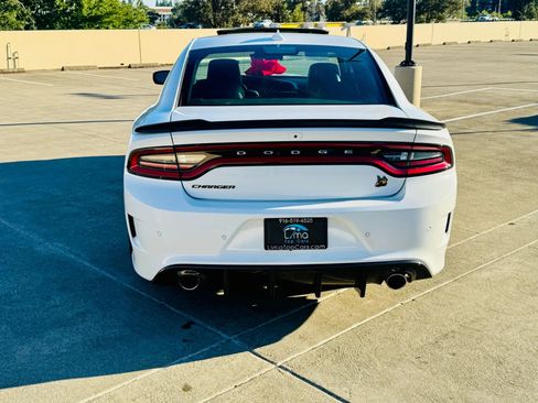 Used 2021 Dodge Charger Scat Pack w/ Dynamics Package image 6
